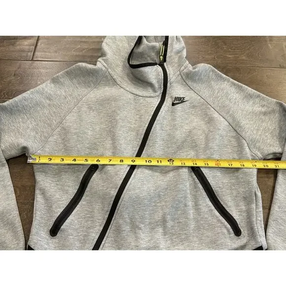 Nike Womens Gray Tech Fleece Butterfly Sweatshirt Full Zip Jacket Size S 617358 - Picture 10 of 10